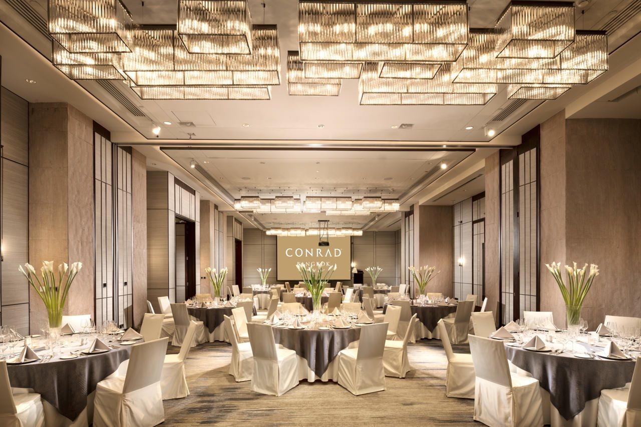 Doubletree By Hilton Bangkok Ploenchit Hotel Kültér fotó