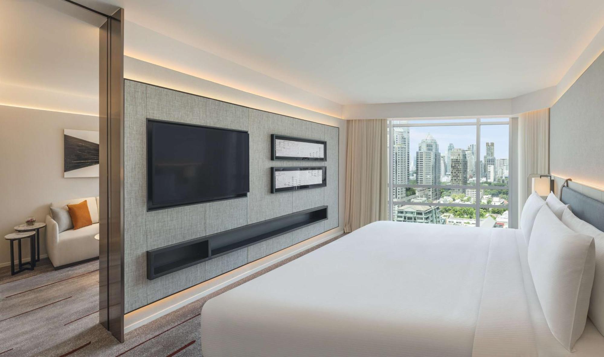 Doubletree By Hilton Bangkok Ploenchit Hotel Kültér fotó